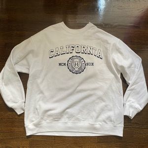 Hollister oversized sweater